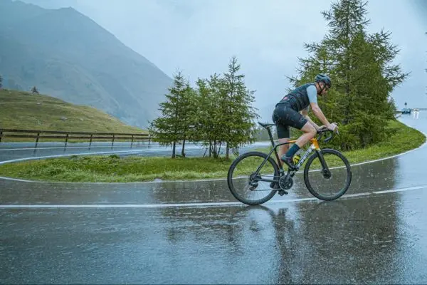 velo route pluie